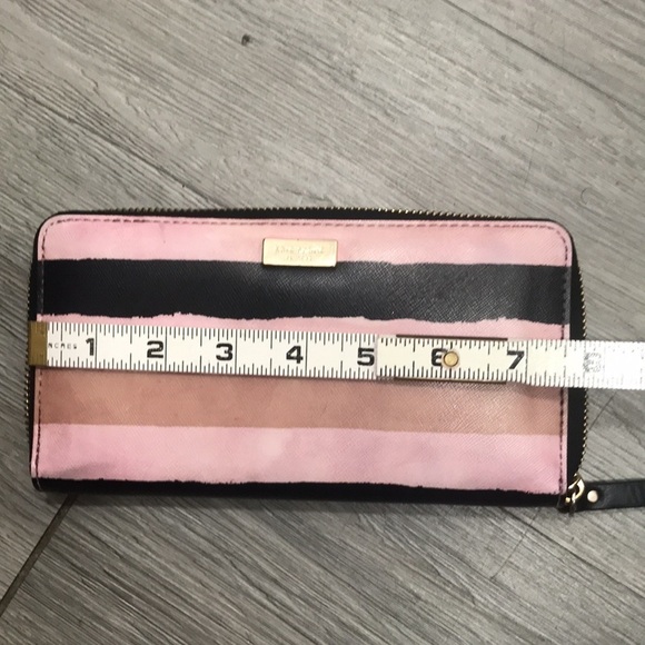 Kate Spade Grant Street Grainy Vinyl Neda Pink & Black Wallet - Picture 11 of 13